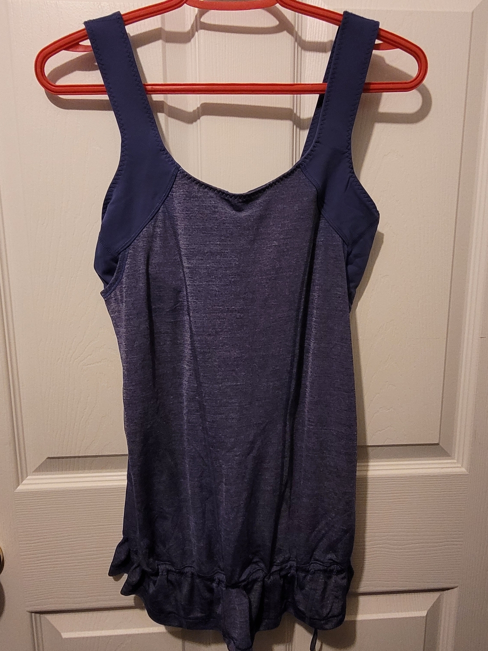 Sizs 8 lululemon athletica Navy Tank Top Dress with Ruffle Hem